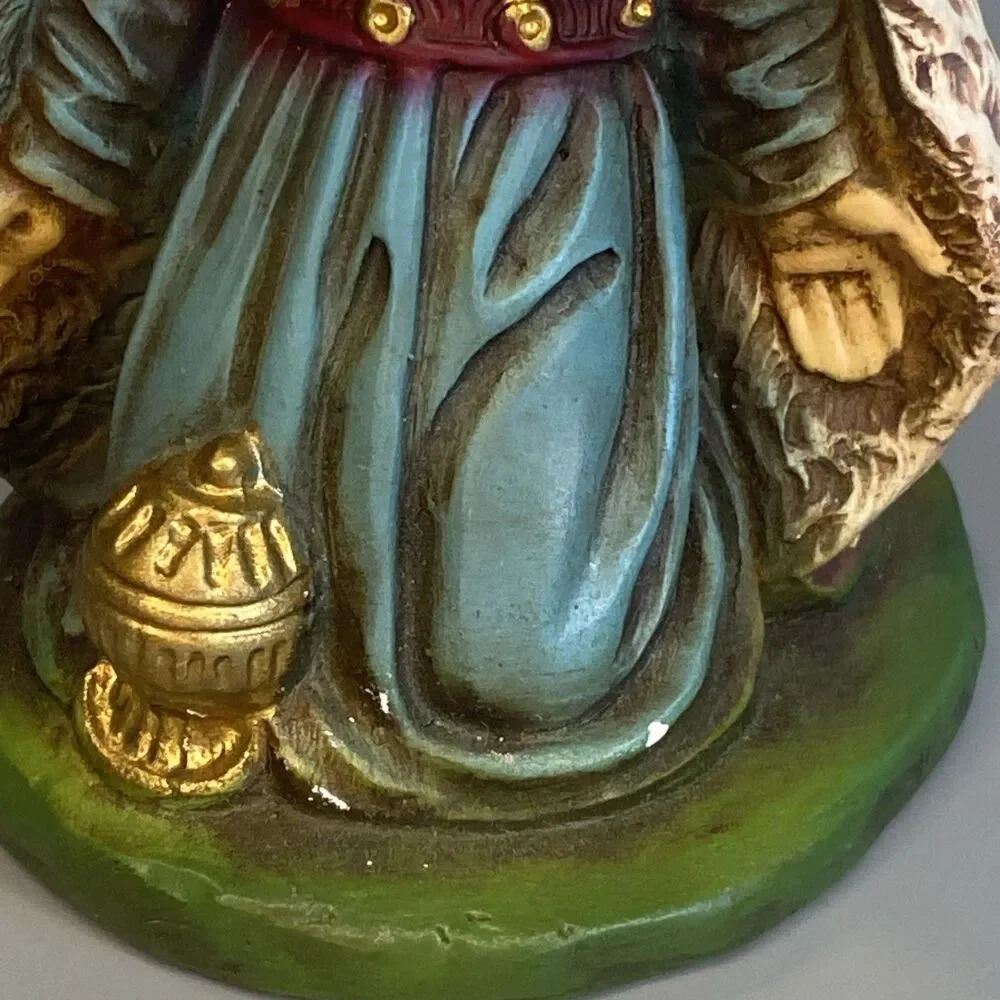 Columbia Statuary Kneeling WiseMan King Chalkware Nativity Figure 4